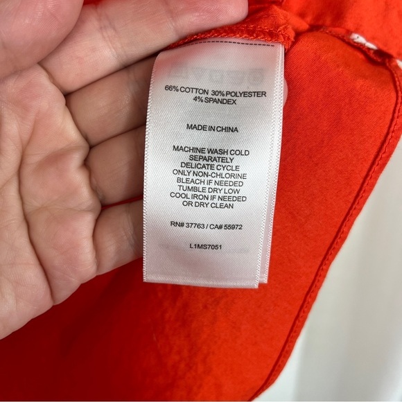 Laundry by Shelli Segal orange sleeveless button down blouse - Picture 6 of 7